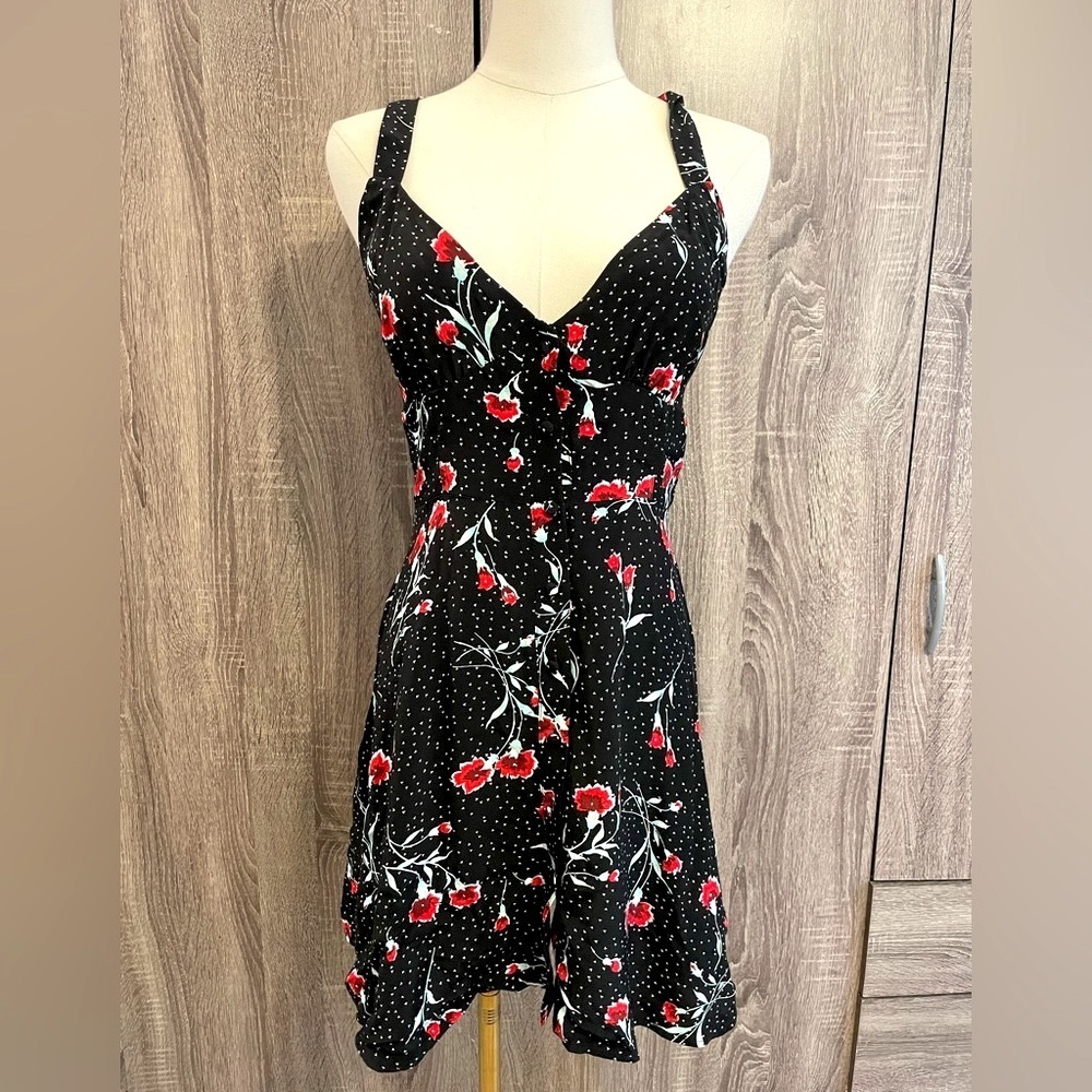 FREE PEOPLE Cute Black & Red Floral Dress w/ peephole twisted back.